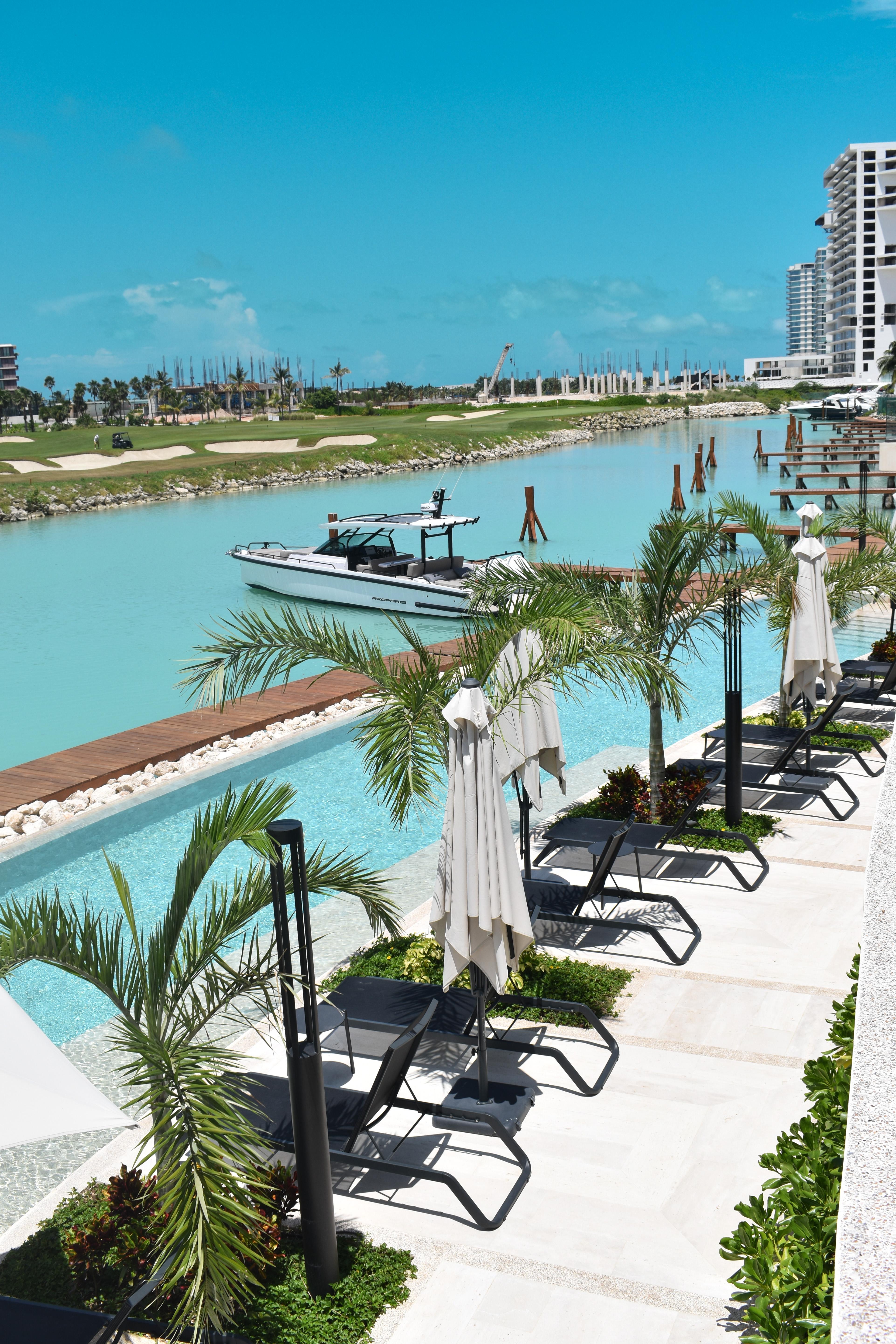 Departamento en Puerto Cancún de 4 recámaras