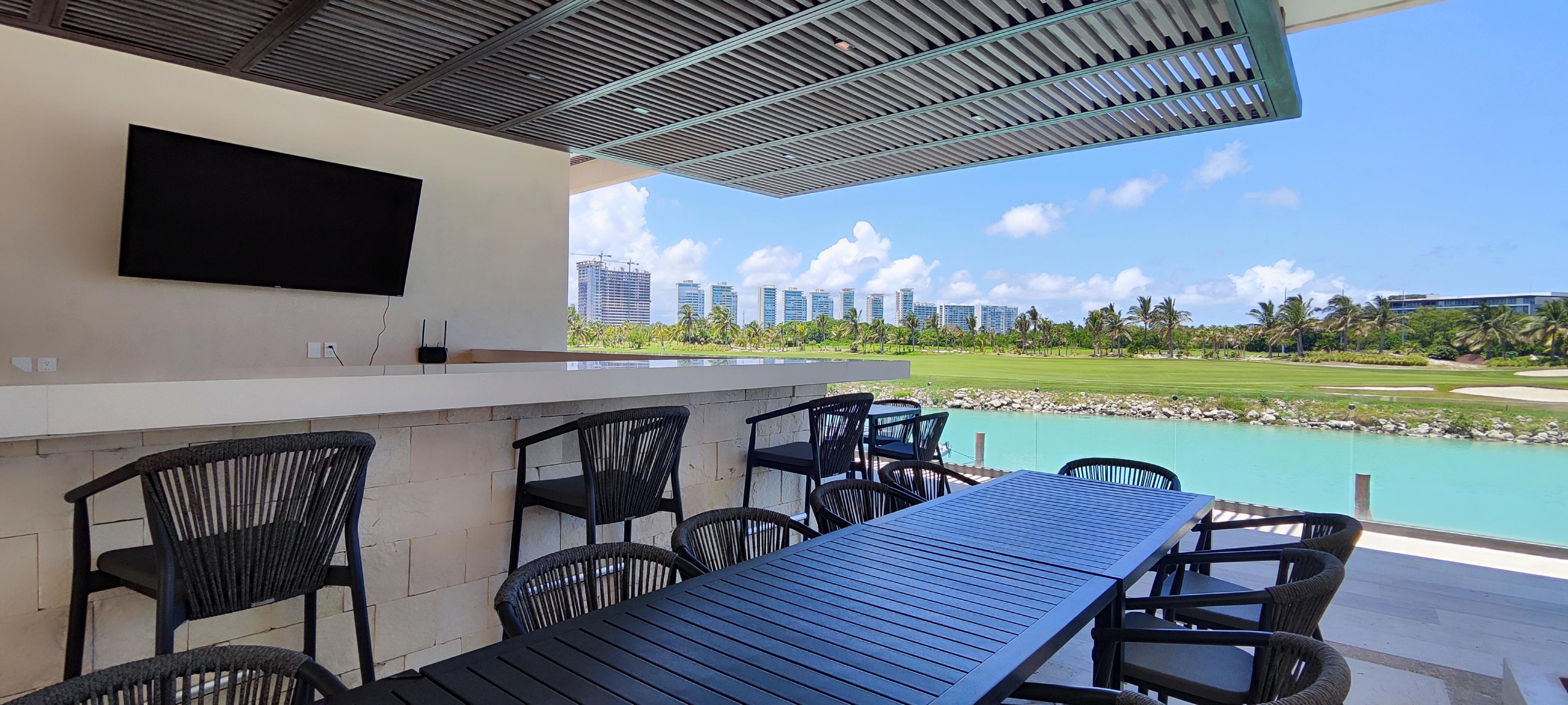 Departamento en Puerto Cancún de 4 recámaras