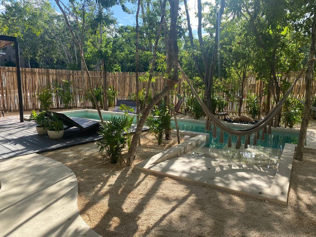 Remato departamento amueblado Planta Baja en Aldea Zama, Tulum!