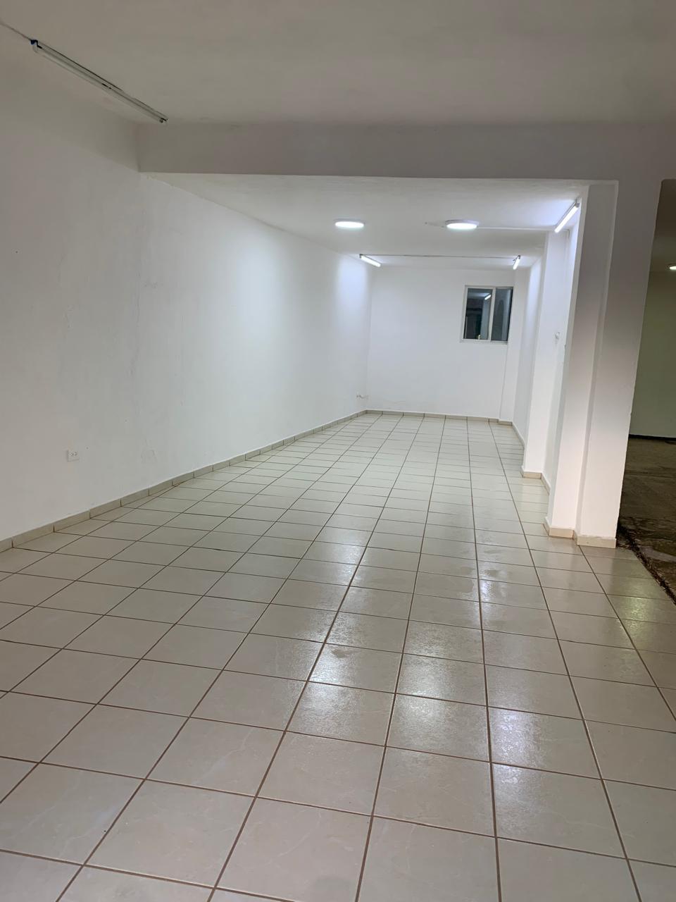 Renta de local 188 mts2