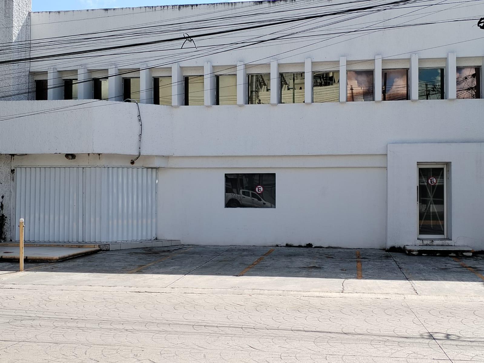 Renta  de Bodega con oficina en el centro de Cancún