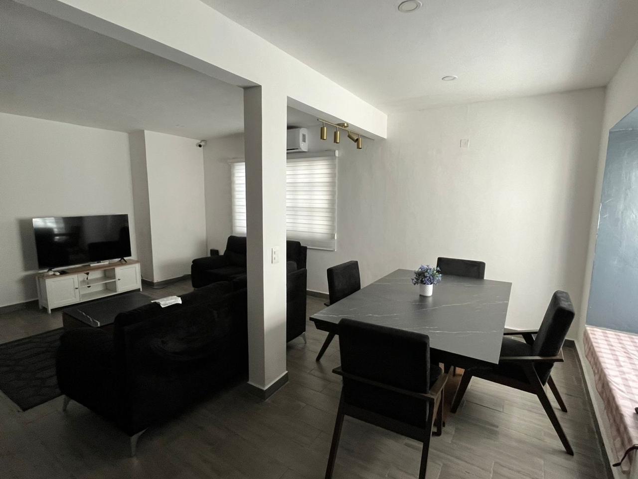 Casa excelente ubicación  uso comercial en Avenida Nichupte