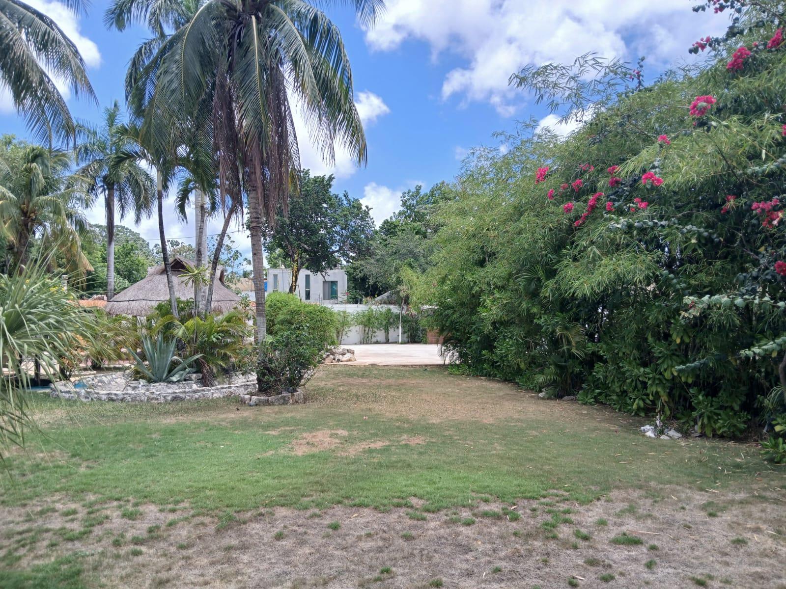 Inmueble mixto en Alamos II, Cancún