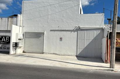 Inmueble Uso mixto sobre la Avenida Kabah!